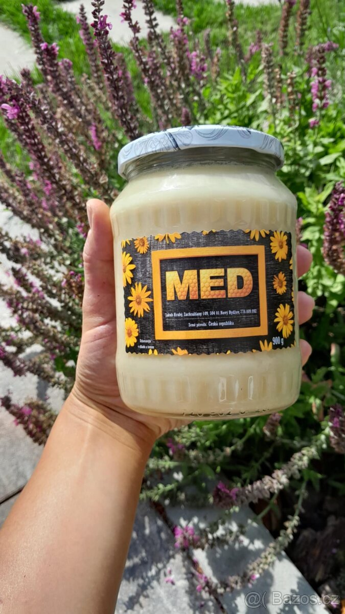Med květový