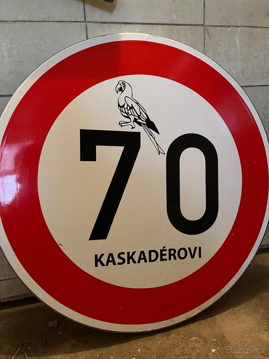 Cedule „70 KASKADÉROVI“