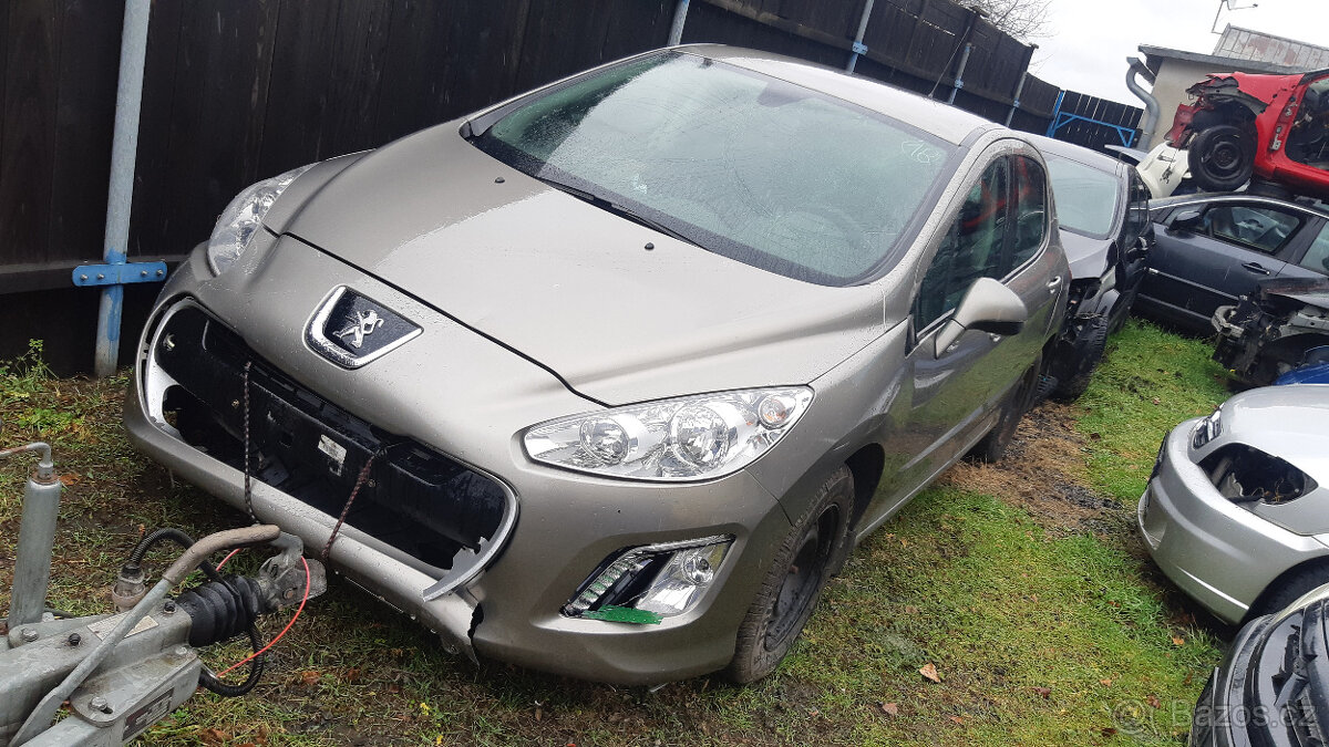Peugeot 308 1.4i 16v VTI 2012