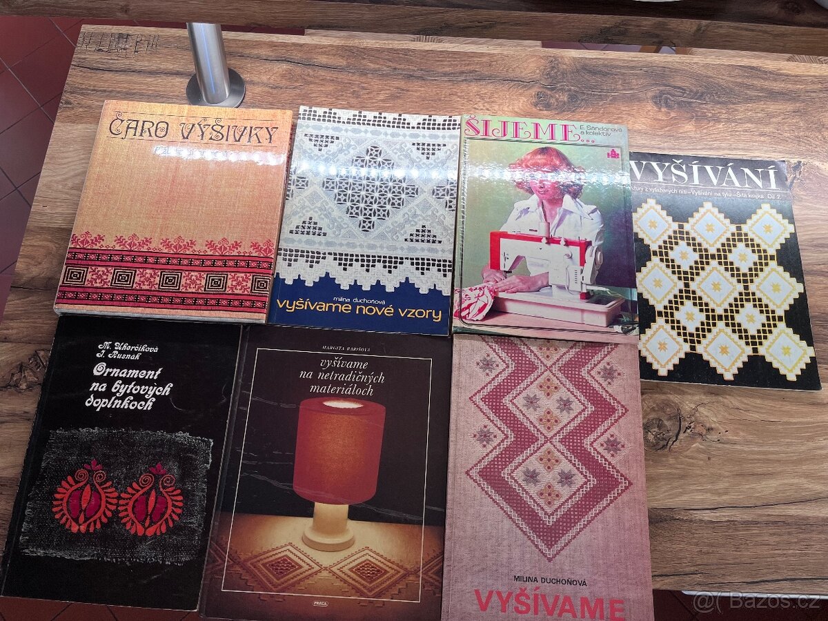 Knihy o vyšívání
