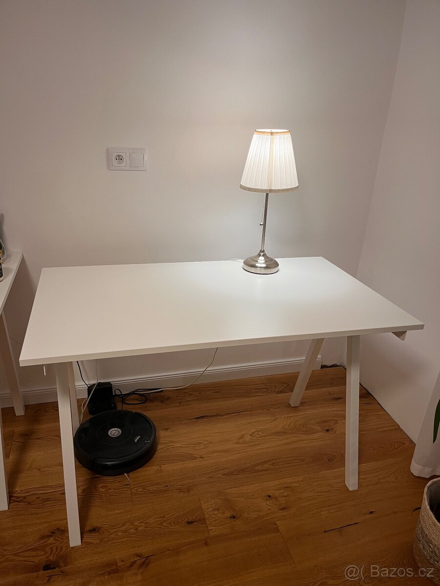 Stůl Ikea Trotten
