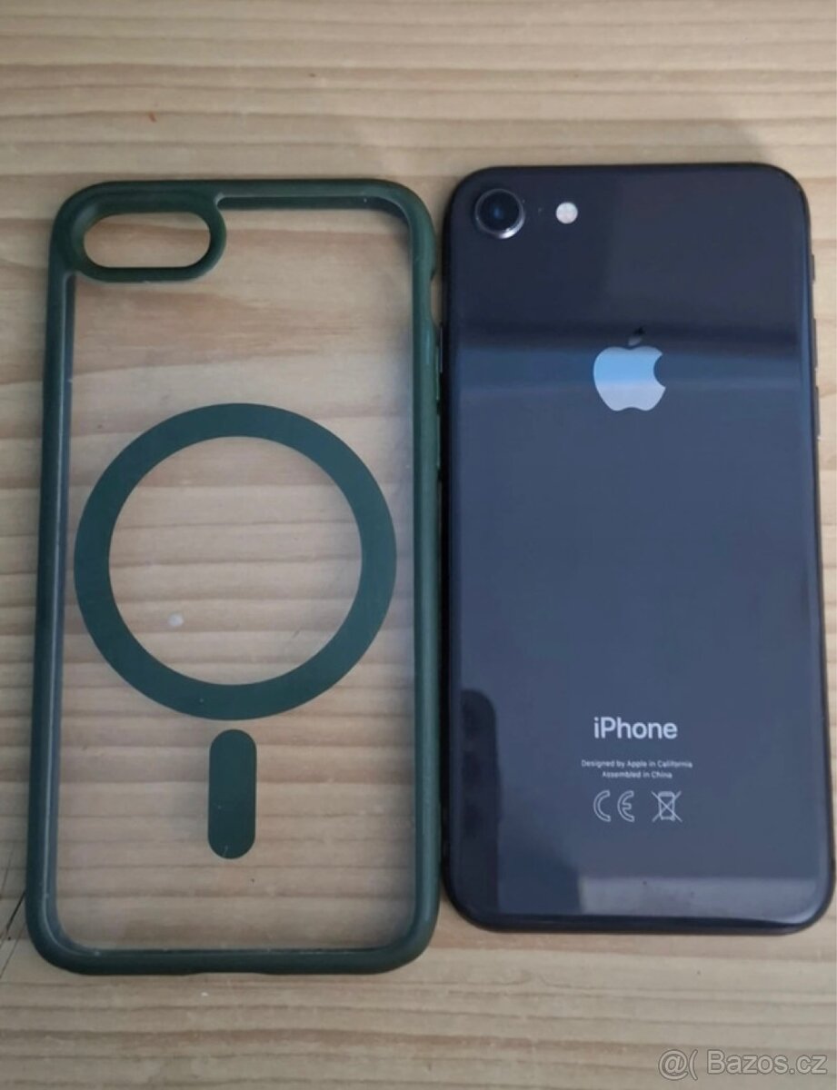 Apple Iphone 8 64GB Černÿ