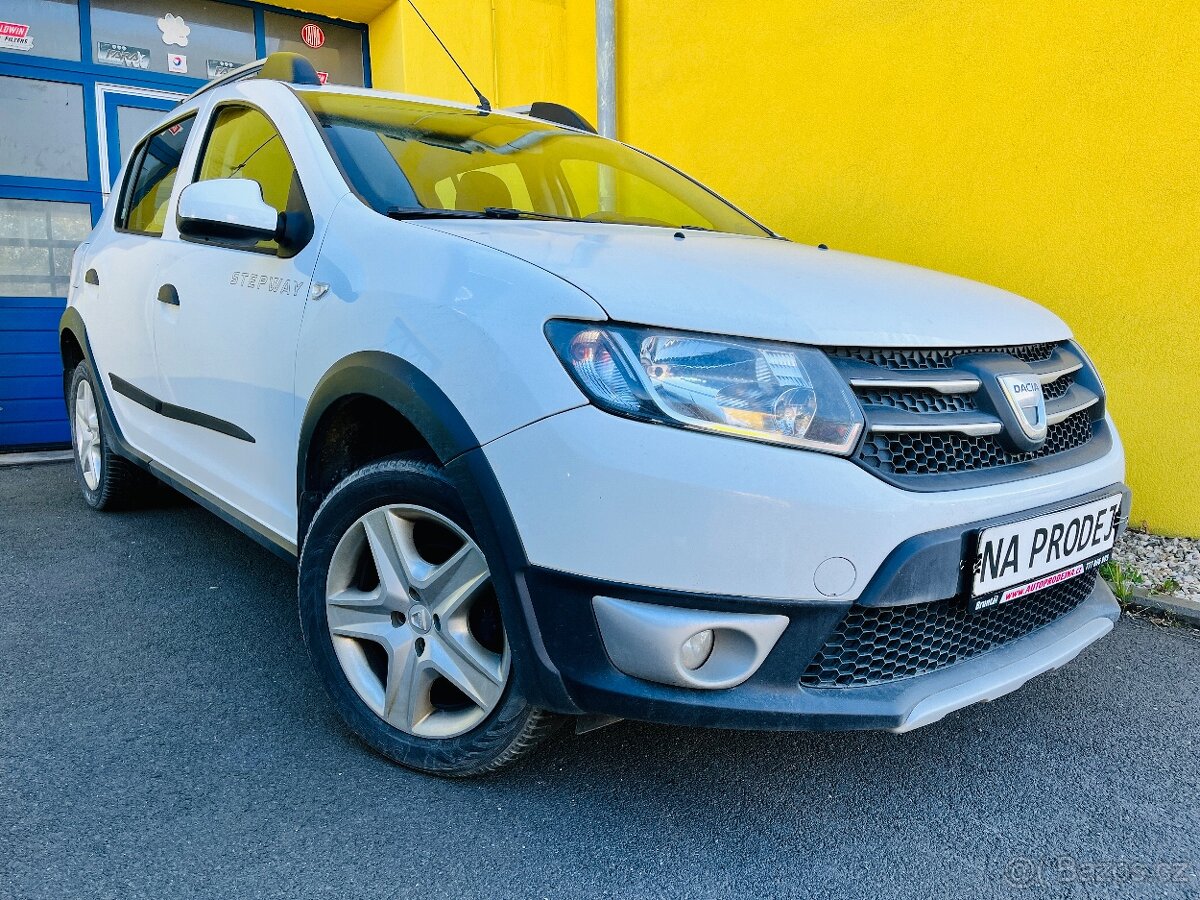 DACIA SANDERO STEPWAY 0.9 i BENZÍN KLIMA TAŽNÉ ZAŘÍZENÍ