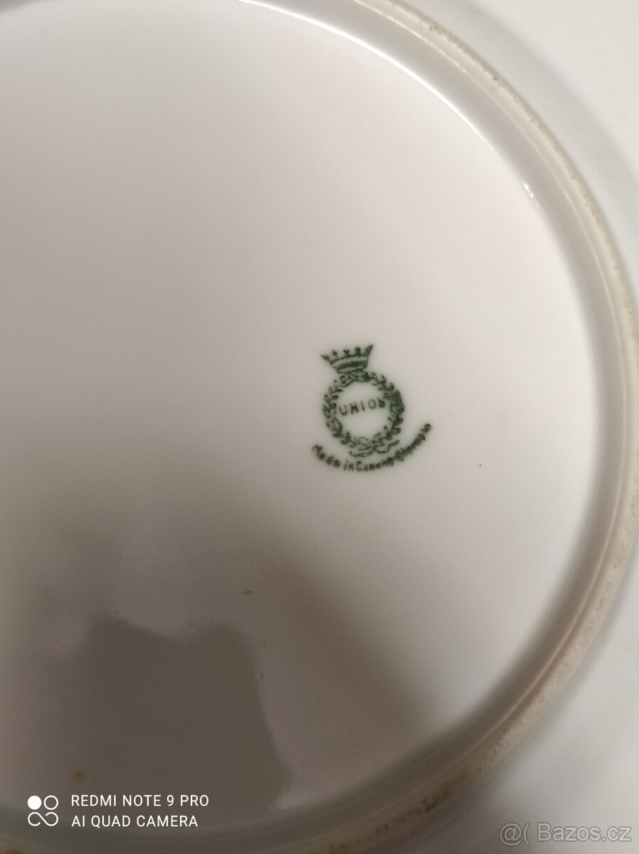 Porcelánový čajový servis