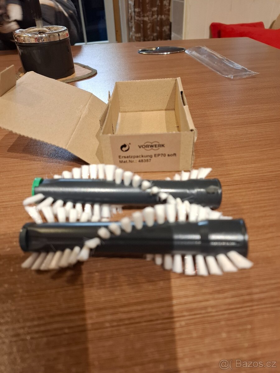 Náhradní kartáče pro Kobolt EB 370