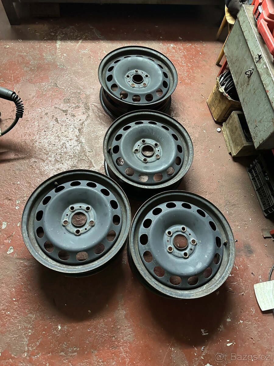 Plechový disk na Seat Ateca