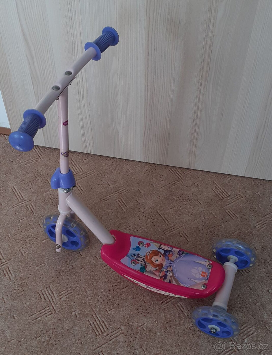 Koloběžka pro malé děti
