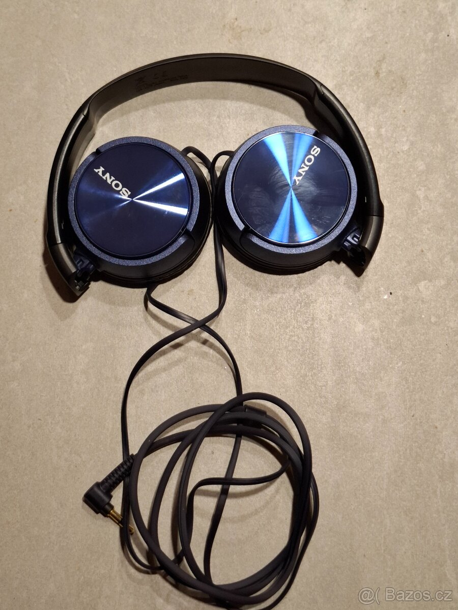 Sluchátka Sony