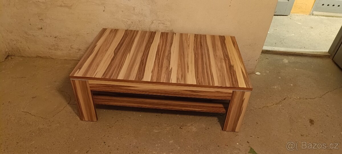 Konferenční stolek - Veselí nad Moravou