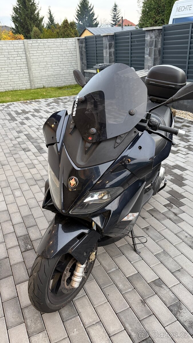 Gilera Nexus 500