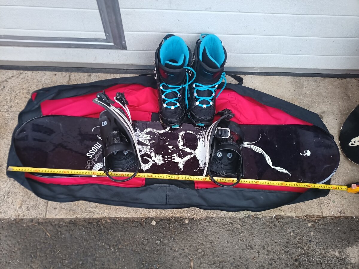 Dětský snowboard a boty