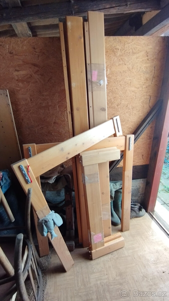 Patrové postele z masívu