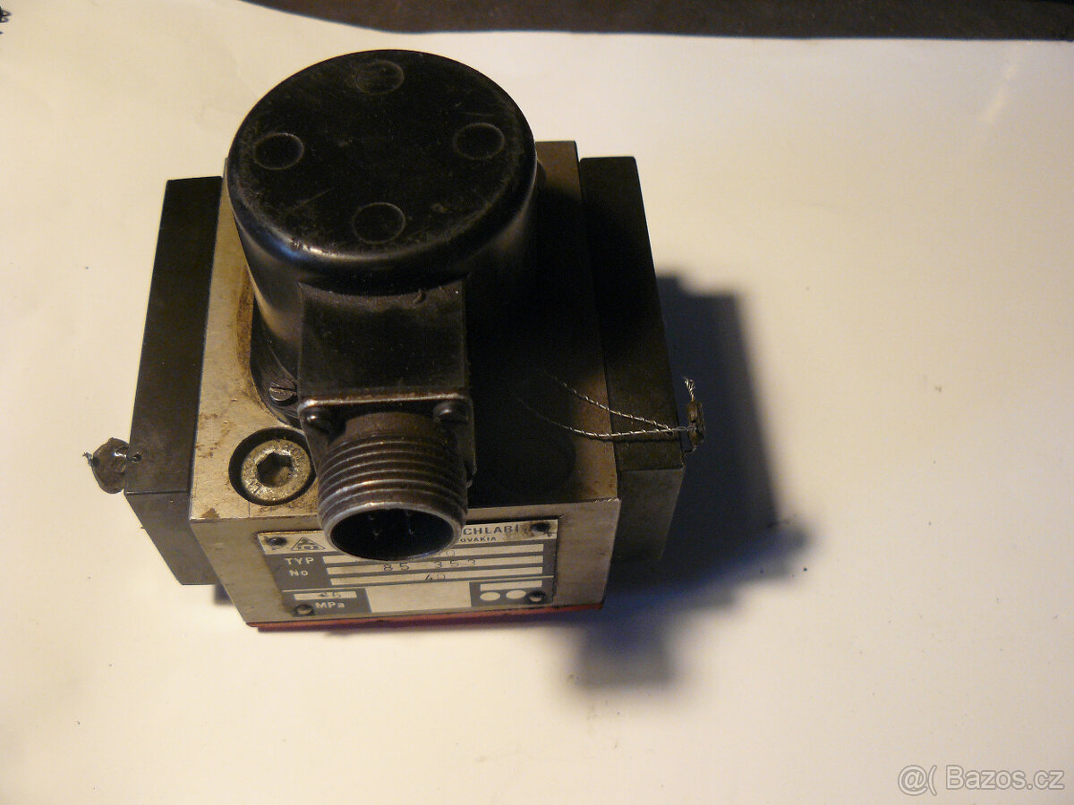 Elektromagnetický servoventil SV4