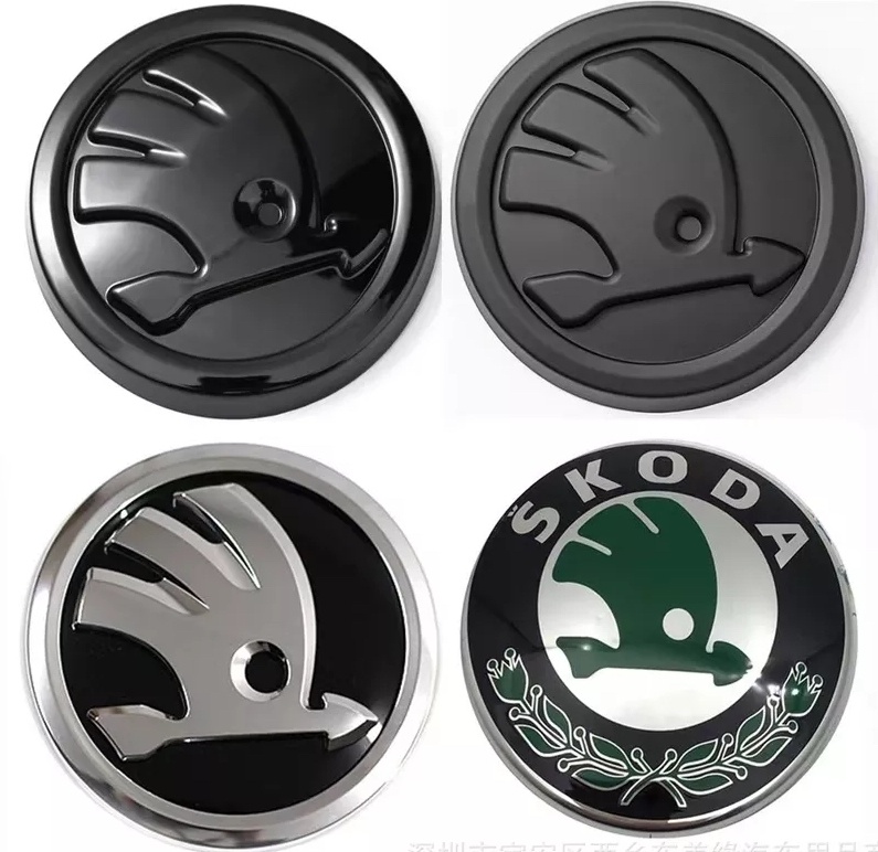 Škoda znaky na kapotu/ kufr - černé, chromové 80mm 90mm 100m