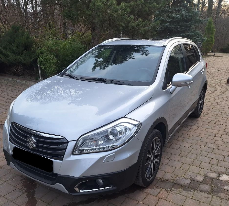 Suzuki SX4 S-Cross 1.6 VVT 4x2 limited