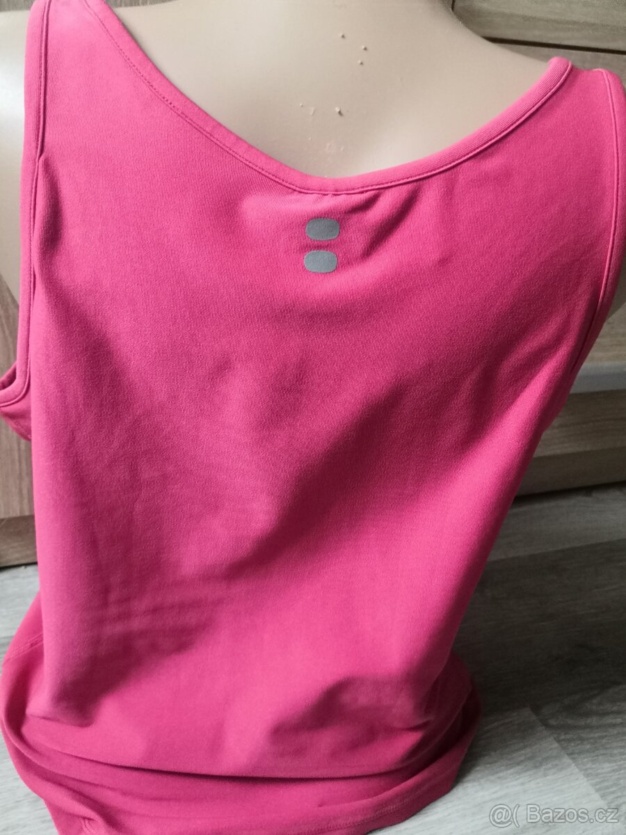 Sportovní tílko Nike