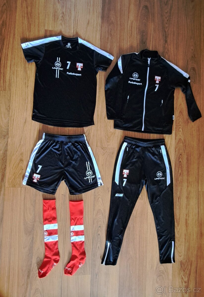 Dětská sportovní souprava v. 140