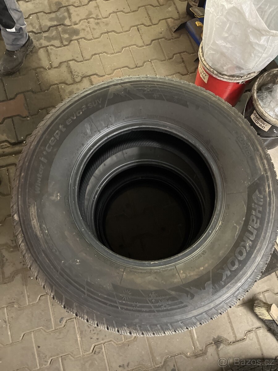 Pneu 265/70/16