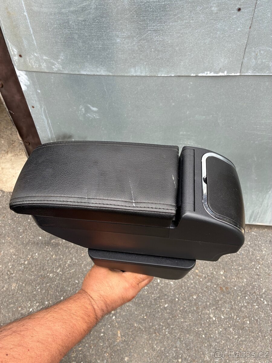 Loketní opěrka Suzuki vitara