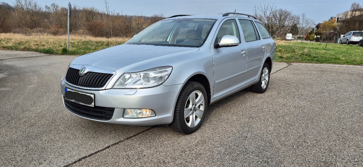 Škoda Octavia combi Elegance 2.0tdi 103kw DSG