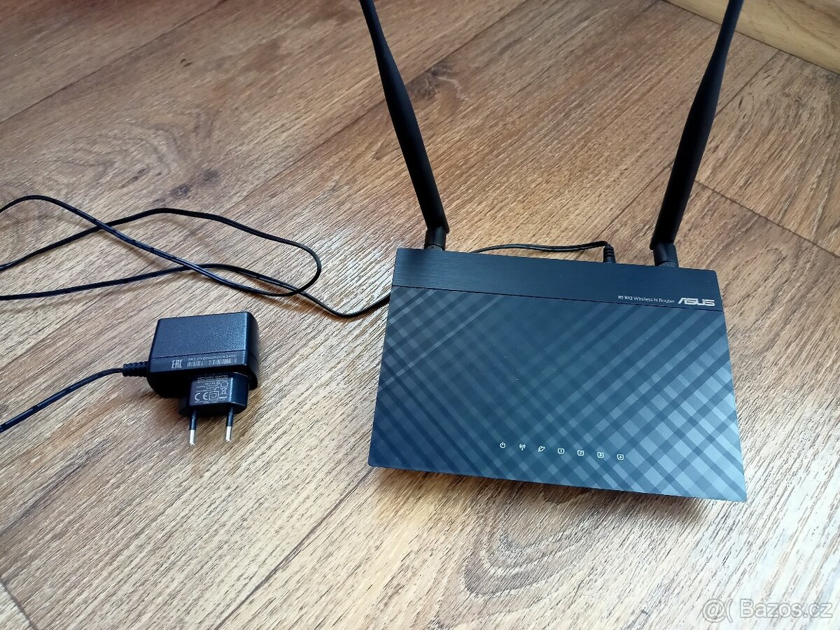Router Asus RT-N12