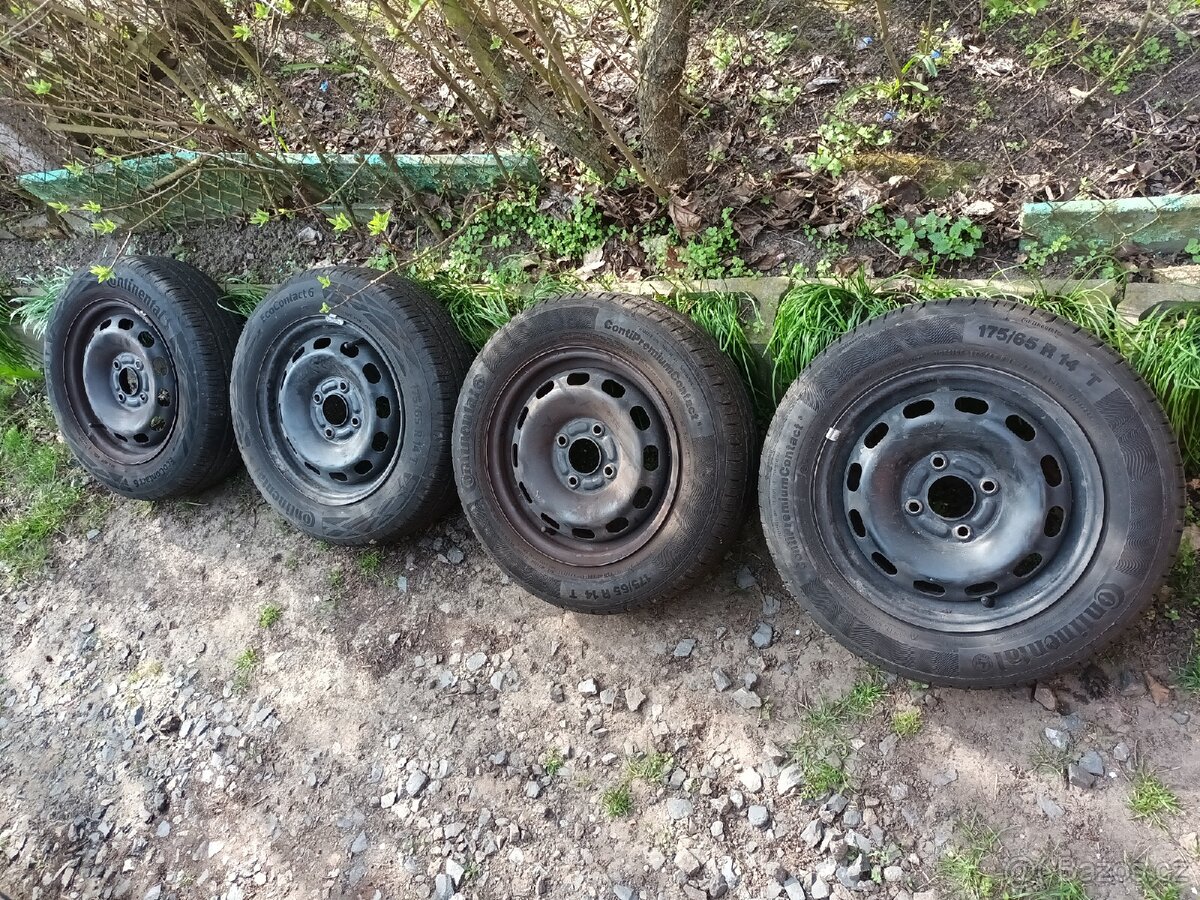 Letní pneu 175/65 R 14 T + kola 14