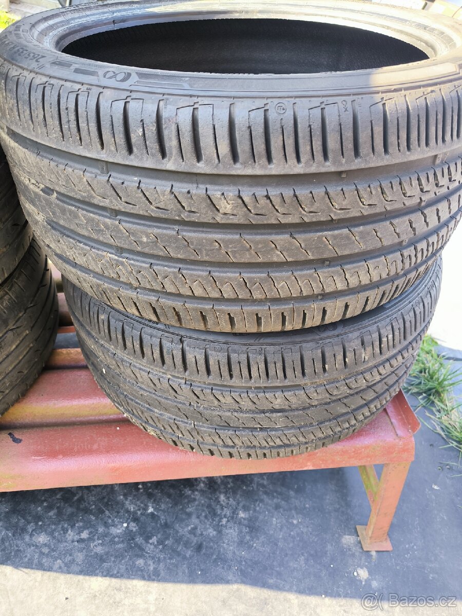 265/35/19 2 kusy