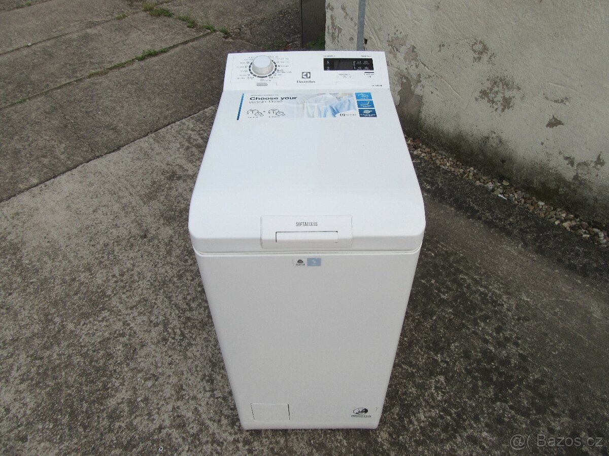 Nabízím pračku Elektrolux vrchní plnění na 6kg. Plně funkční