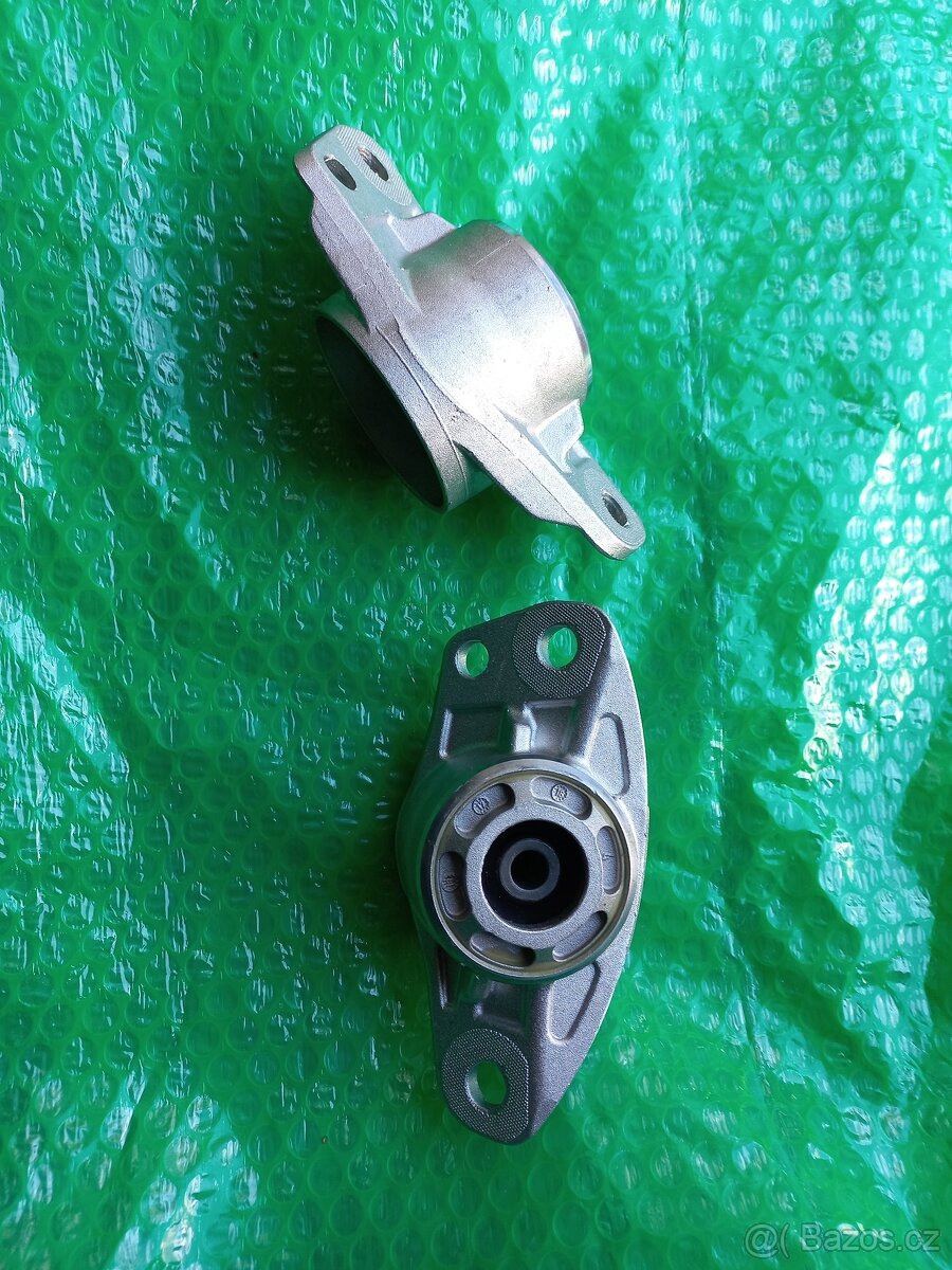Horní uložení zadních tlumičů ŠKODA VW AUDI