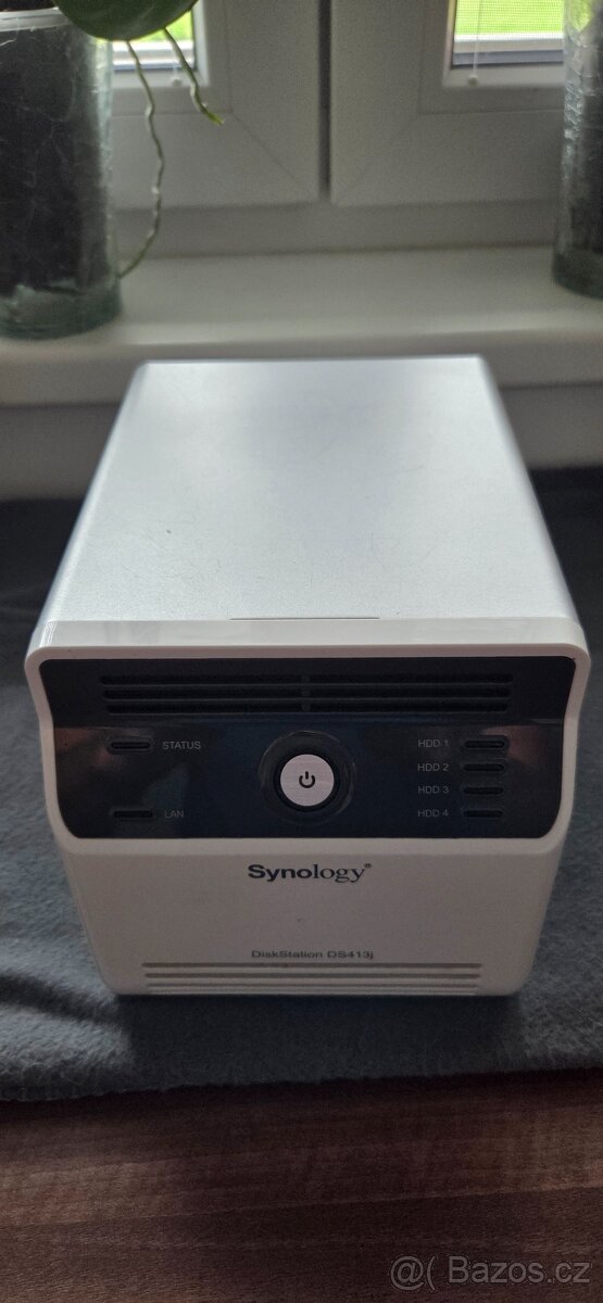 Prodám: Spolehlivý Synology DS413j NAS se 4x 4TB disky Seaga