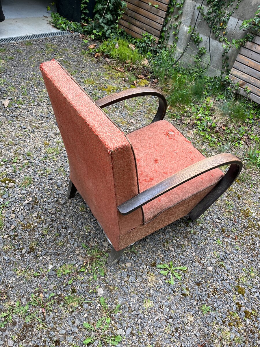halabala kreslo