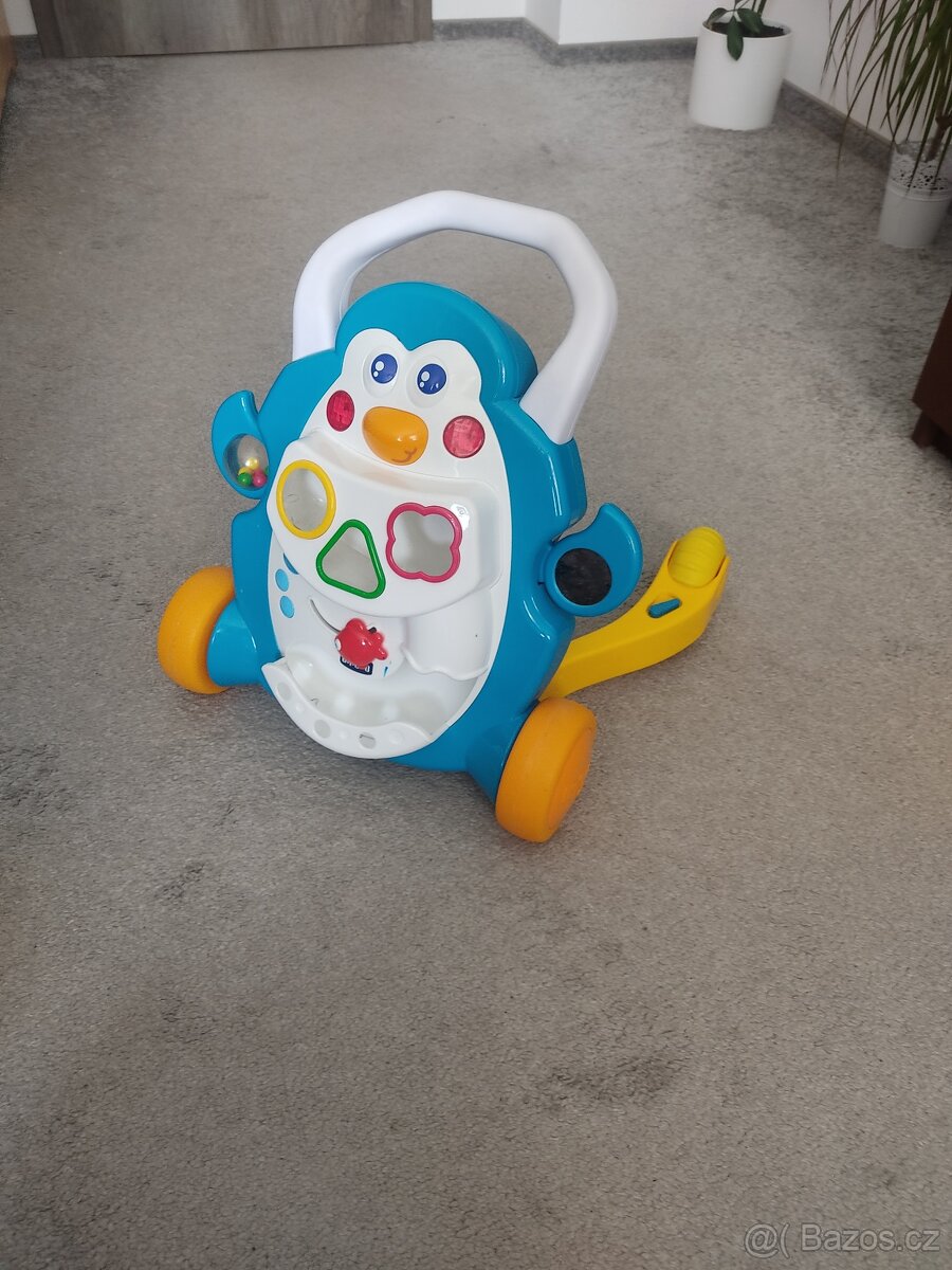 Chicco Chodítko Activity tučňák