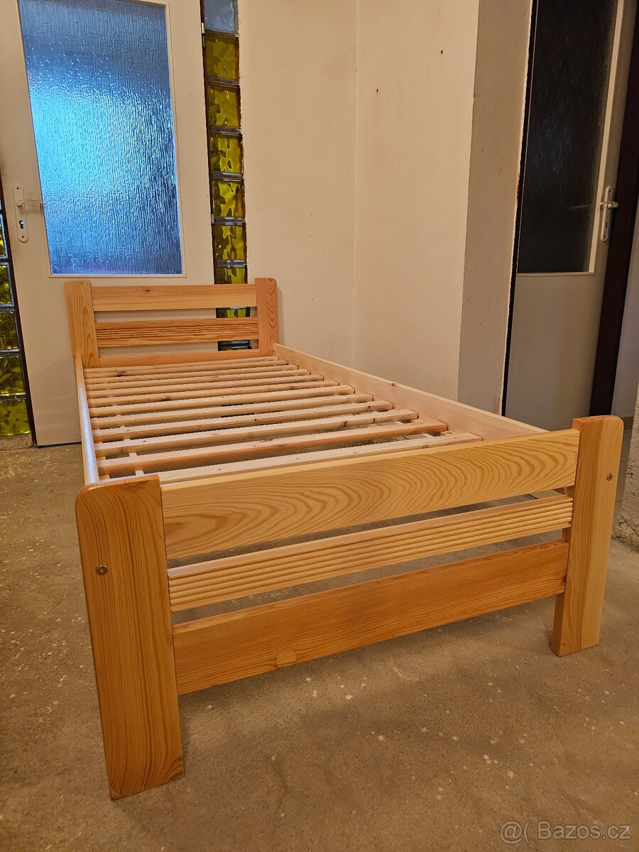 🛏️ Masivní borovicová postel 90x200 cm s roštem