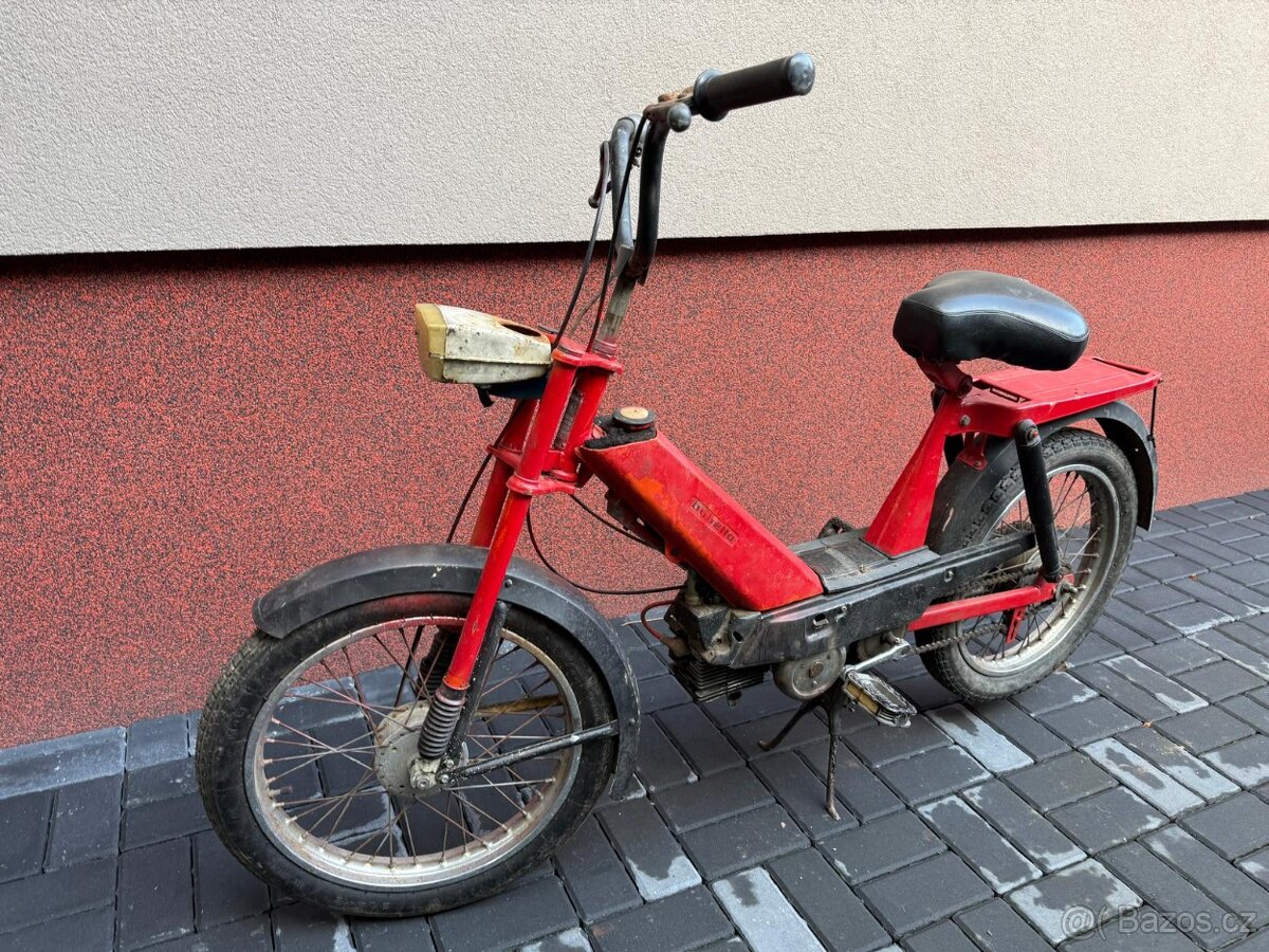 Babetta 207, s kartičkou, červená 7.
