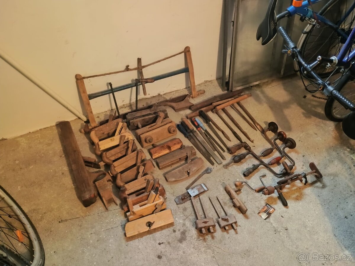 Staré truhlářské nářadí