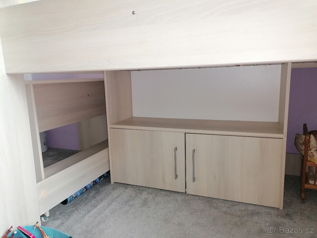 Dětská multifunkční postel