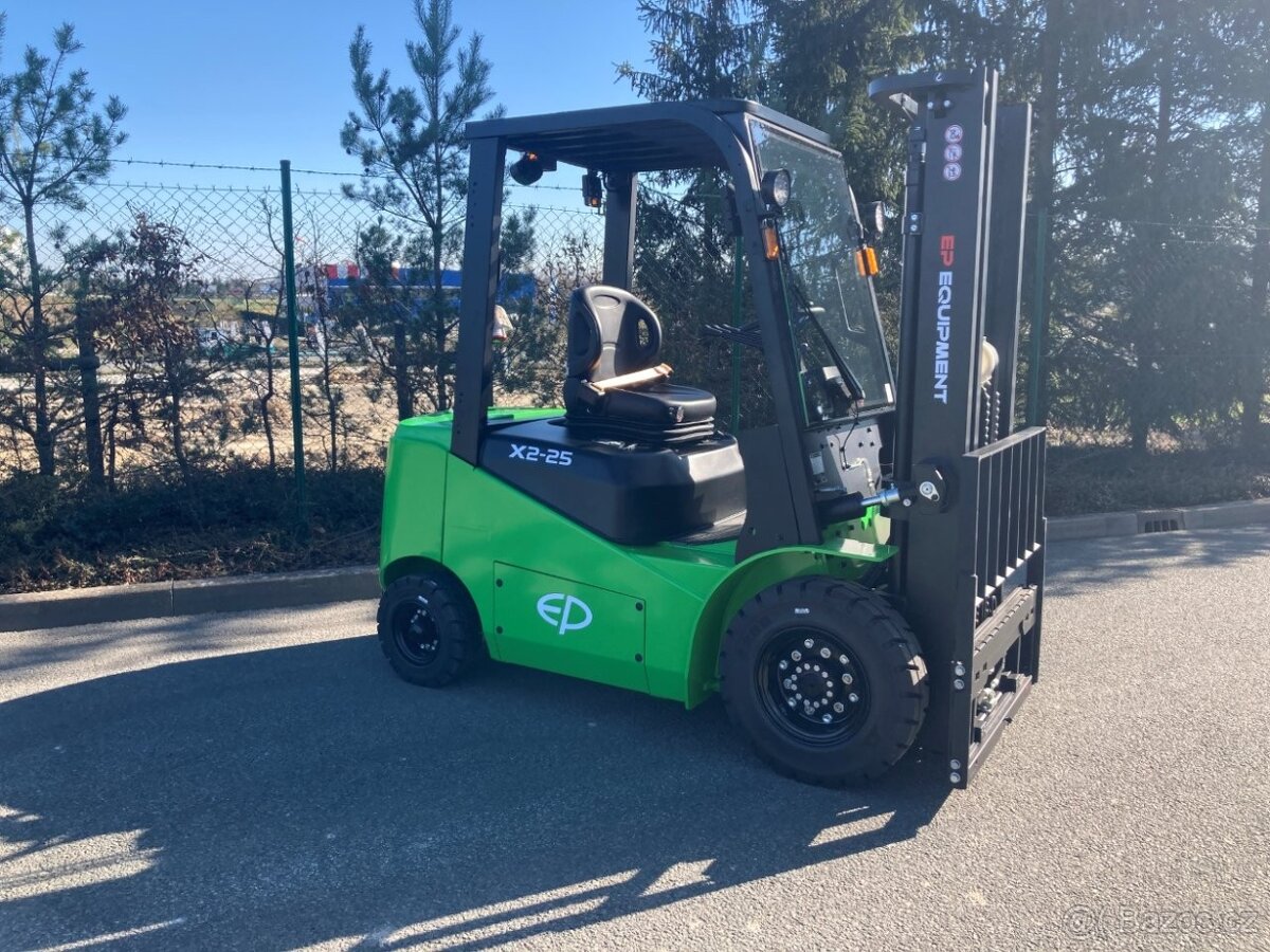 Čelní  VZV EP EFL252X2; 80V/150Ah; 60A vestav.nab. |PS6191