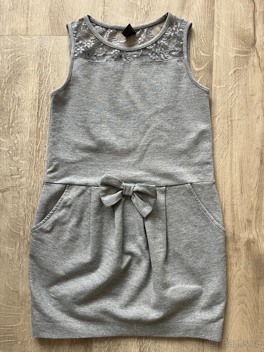 Sváteční šatičky, vel. 98 - 128