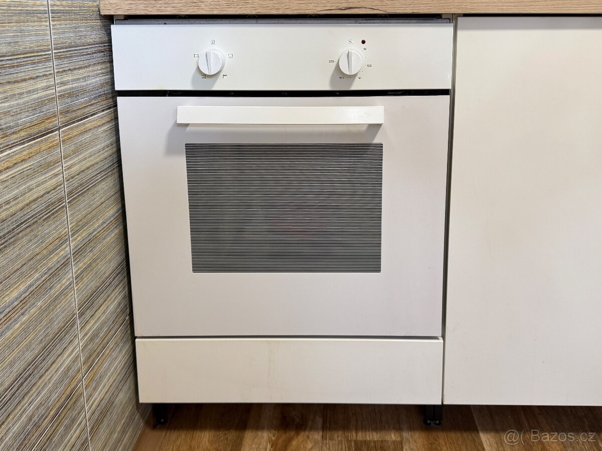 Vestavná elektrická trouba Lagan, Ikea