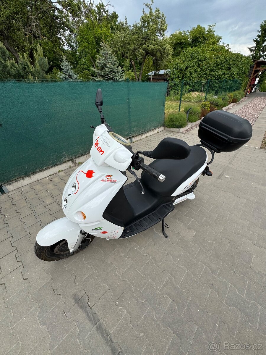 Elektro Scooter EON E-MAX 90S