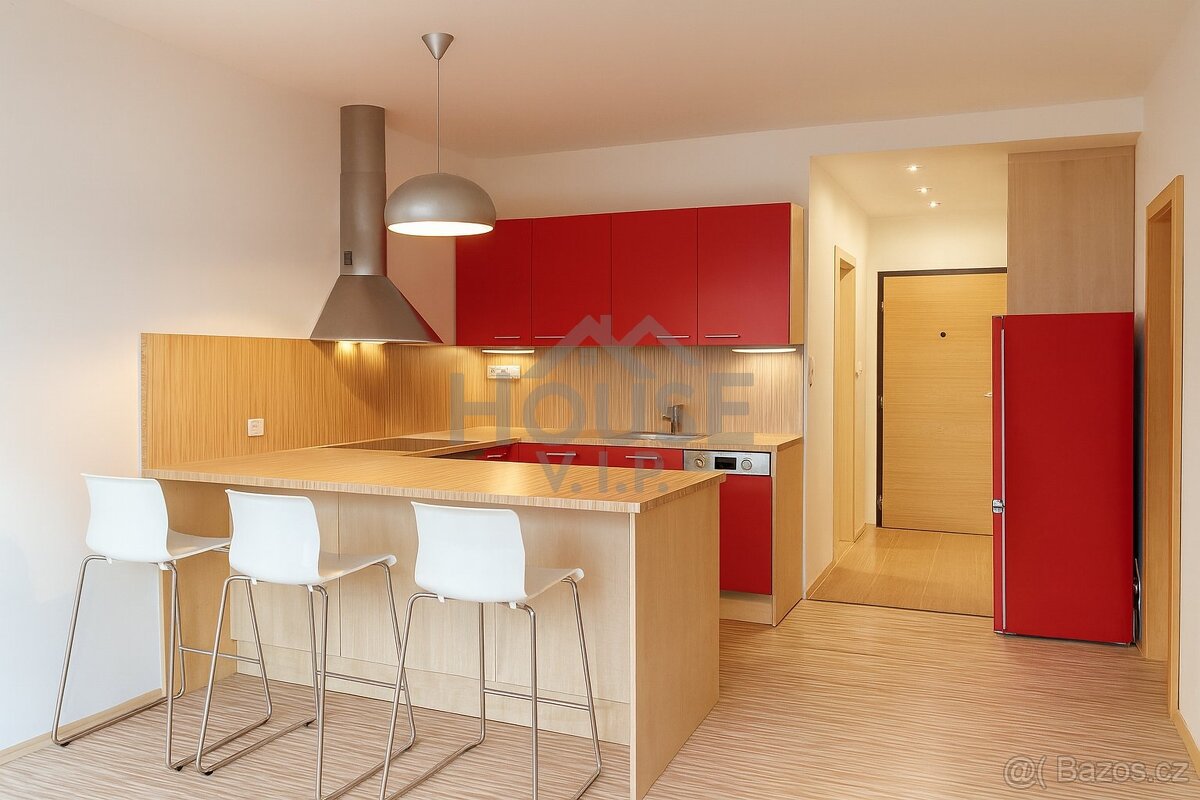 Prodej bytu 1+kk 30 m², Praha - Modřany, ev.č. 01091