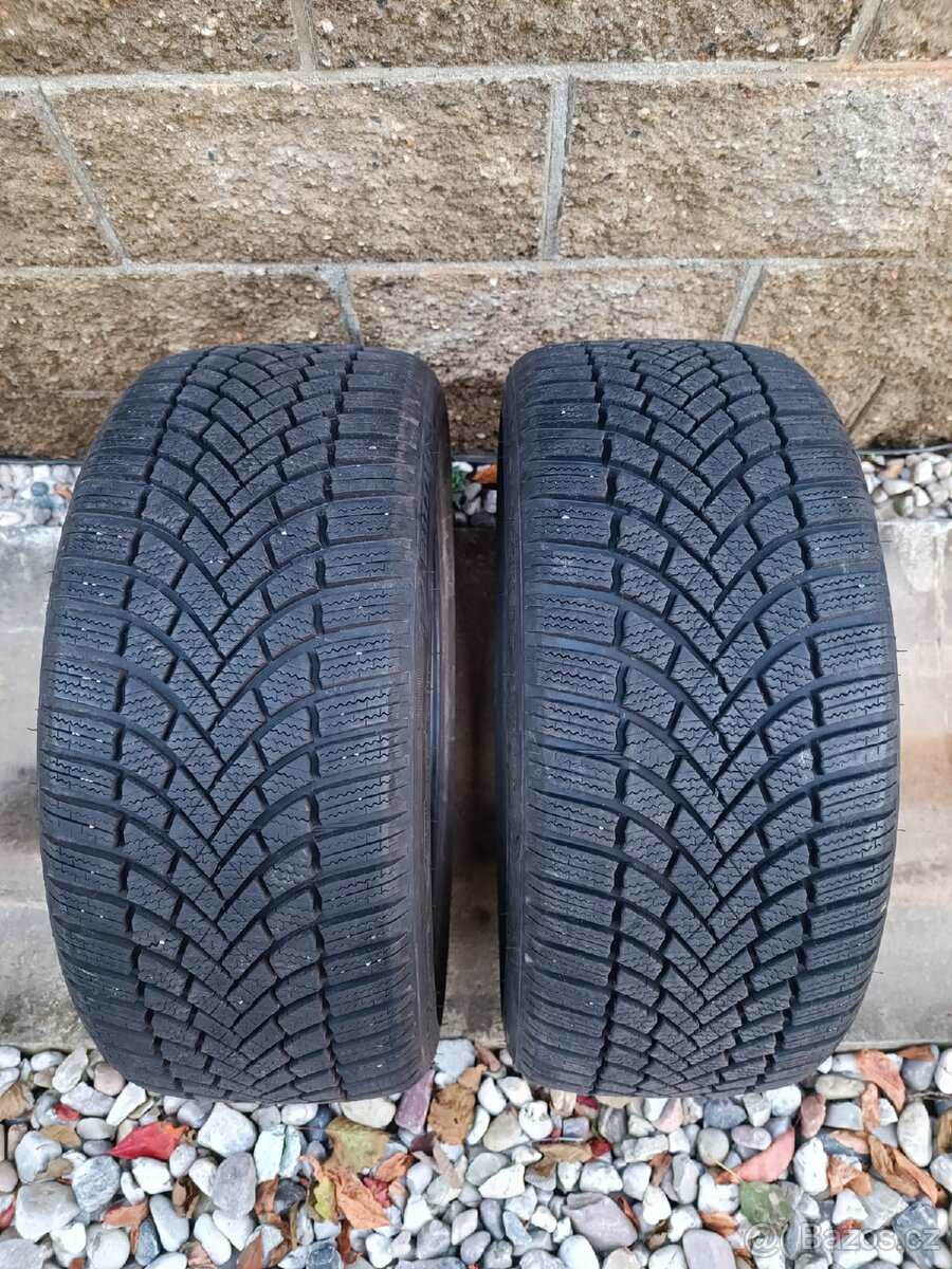 Zimní Bridgestone 225/40 R18