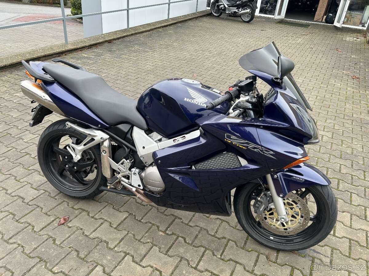 Honda VFR 800 VTEC 2002
