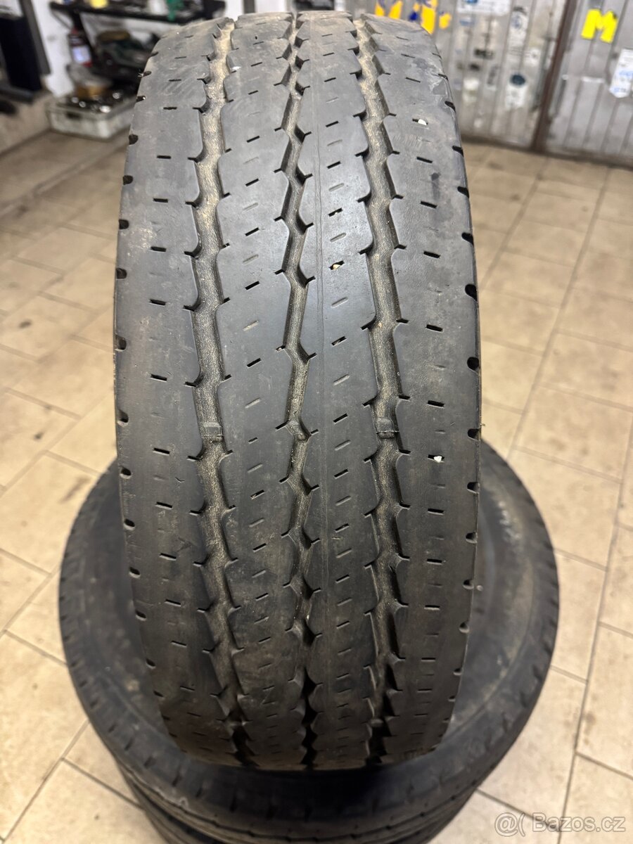 215/70r15CP
