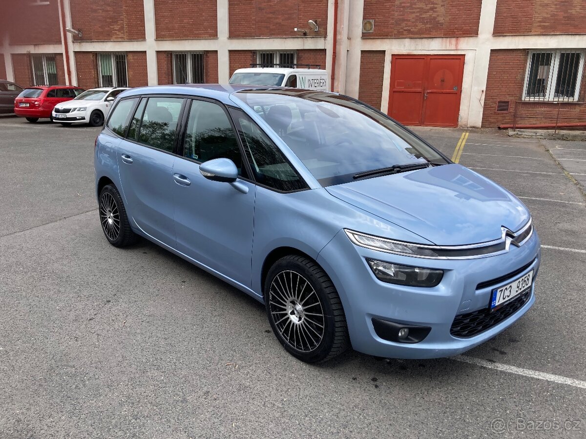 Citroën Grand C4 Picasso 1.6HDi ROZVODY 7míst DPH Navi Tažné