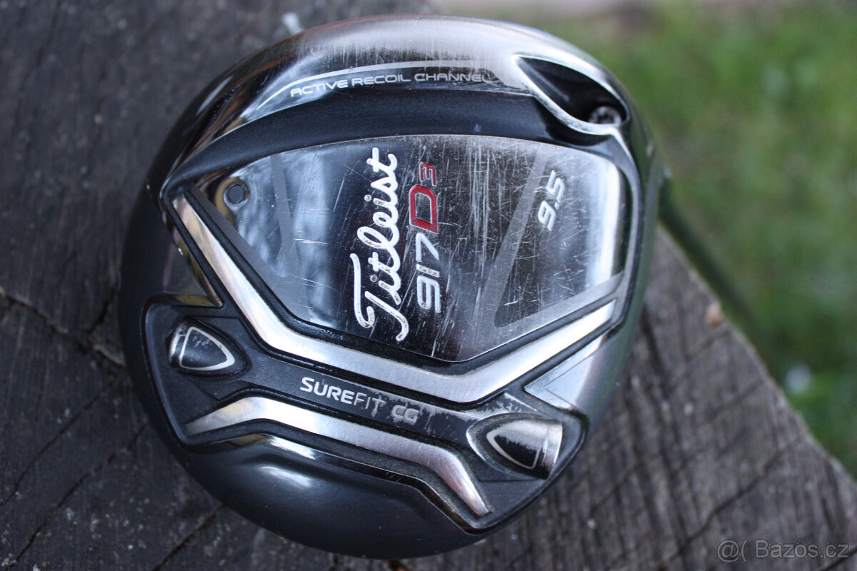 NASTAVITELNÝ DRIVER TITLEIST 917 D3 - 9,5° VELMI PĚKNÝ