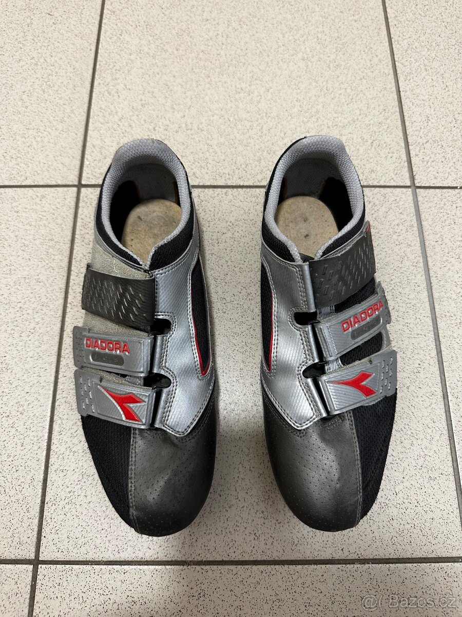 Silniční tretry Diadora
