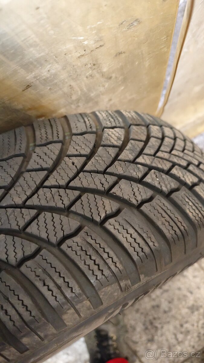 185/60r15 zimní