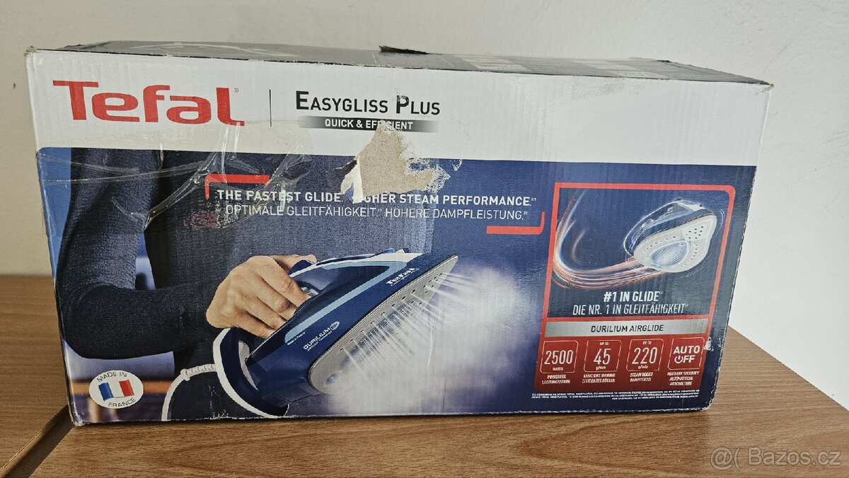 Žehlička Tefal Easygliss 2 FV5735E0 modrá
