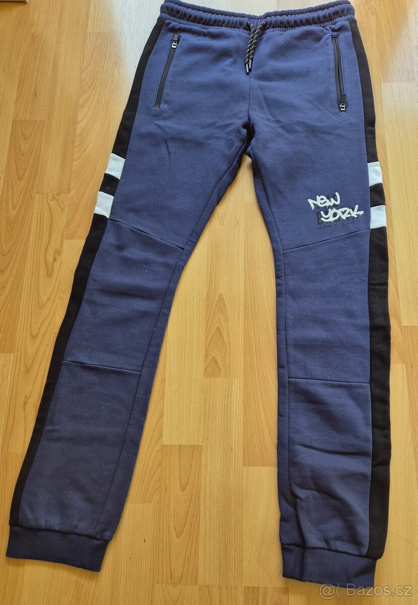Tepláky C&A - vel 182